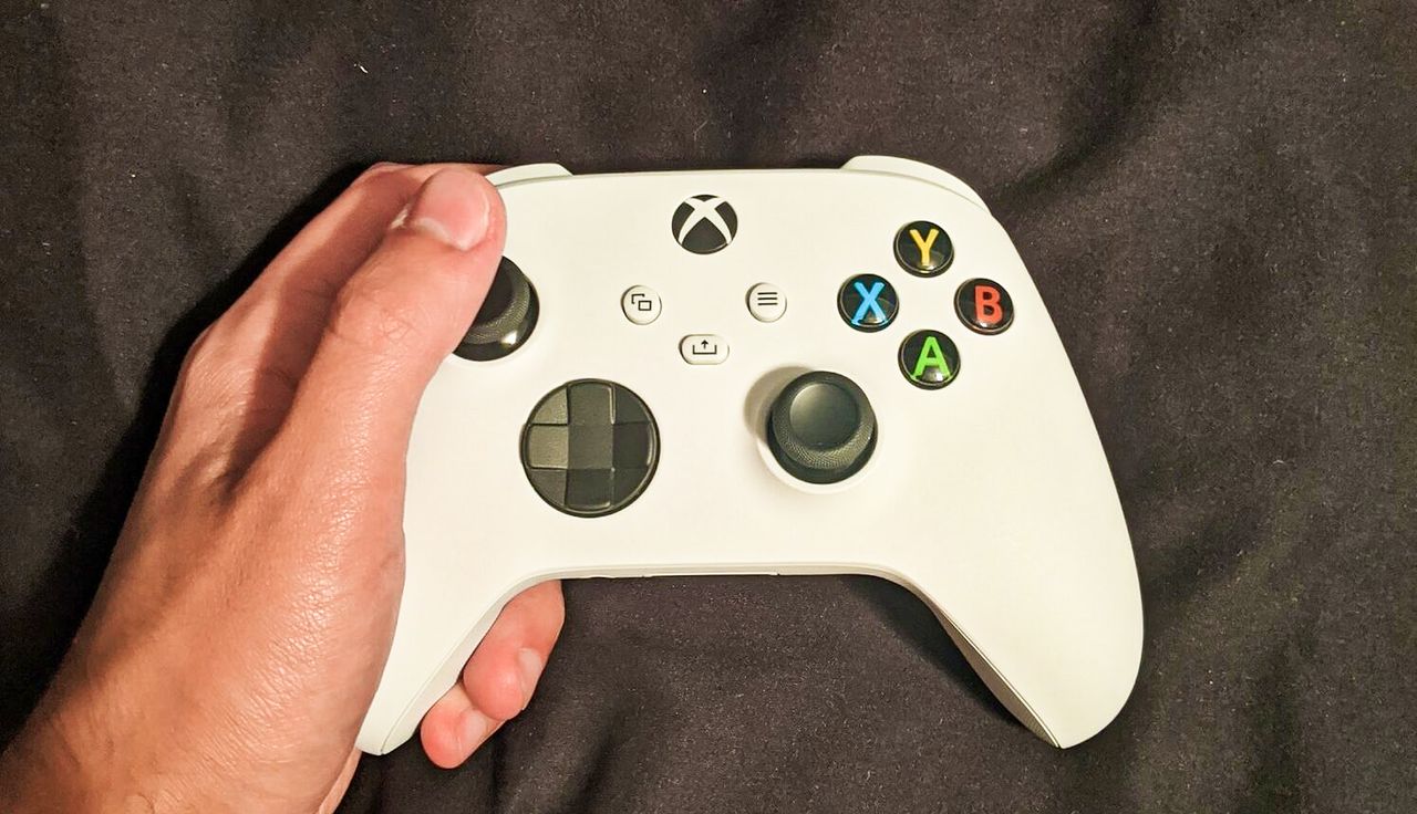 Xbox Series S istnieje naprawdę. I teraz już nie ma żadnych wątpliwości