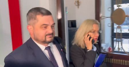 Sobolewski w Sejmie. Padło pytanie o "tłuste koty"