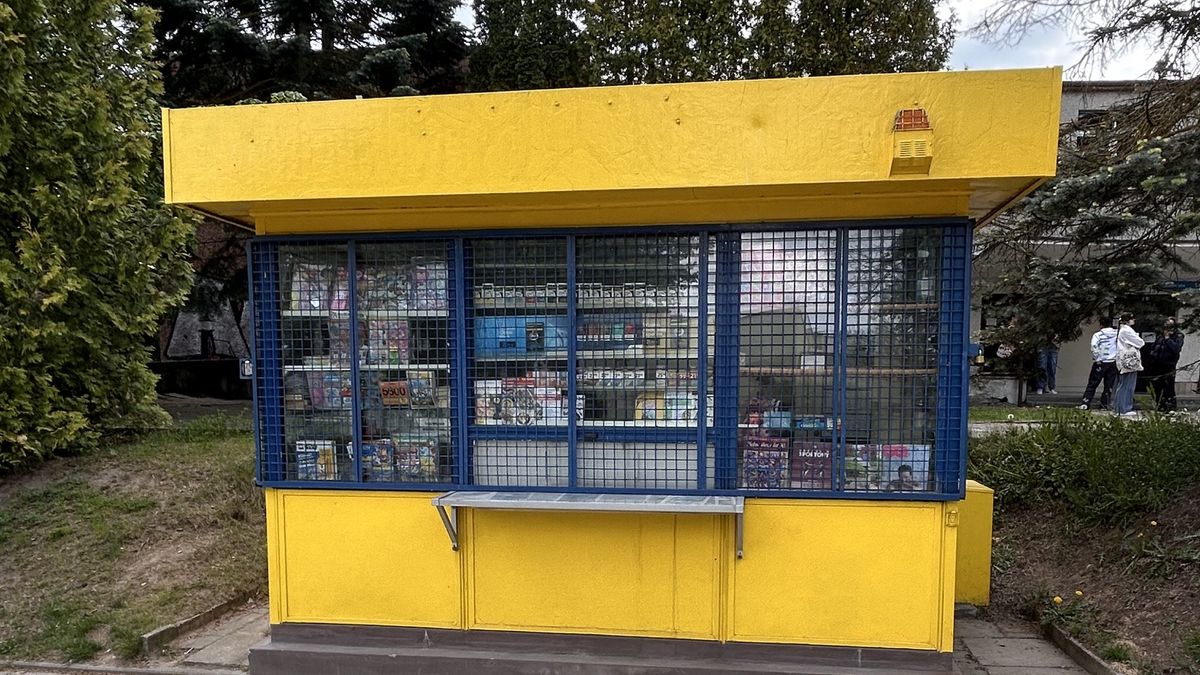 Po 37 latach zwija biznes. Prowadził ostatni tego typu kiosk w mieście