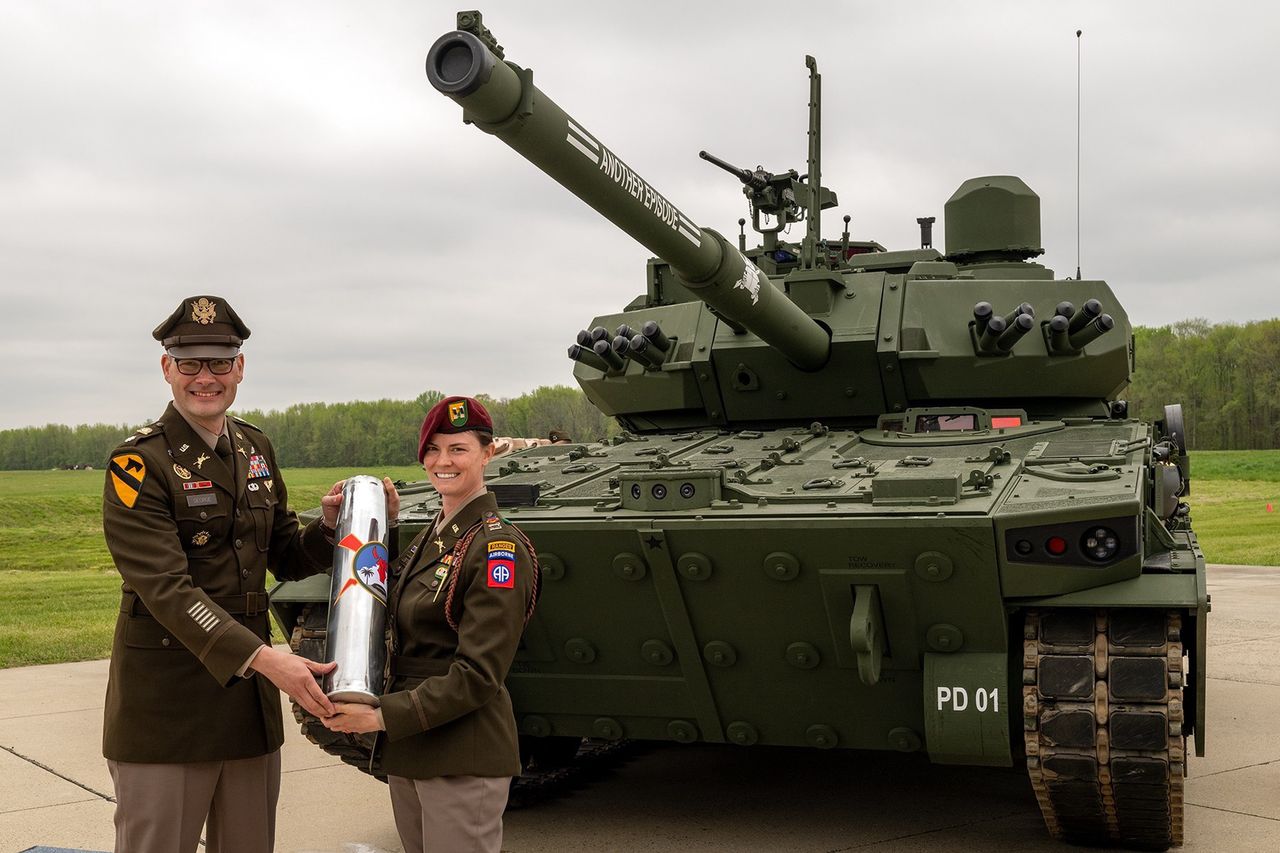 Booker są potrzebne, aby wypełnić lukę w zdolnościach US Army, Powstała ona po wycofaniu w 2022 r. kołowych wozów M1128 Mobile Gun System z armatą gwintowaną M68A2 kal. 105-mm,