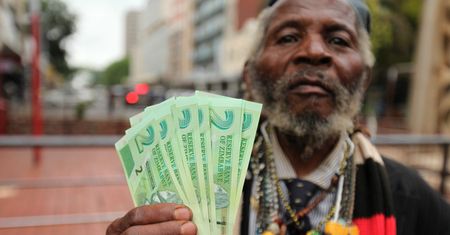 Najbardziej agresywny bank centralny na świecie podnosi kluczową stopę do 200 proc.