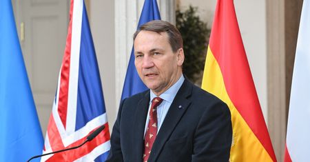 To decyzja Kijowa. Ważne słowa Sikorskiego w Madrycie