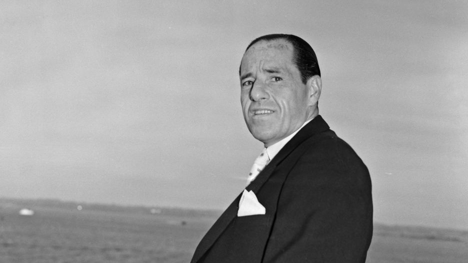 William "Billy" Hill na pokładzie wycieczkowca w 1955 r.