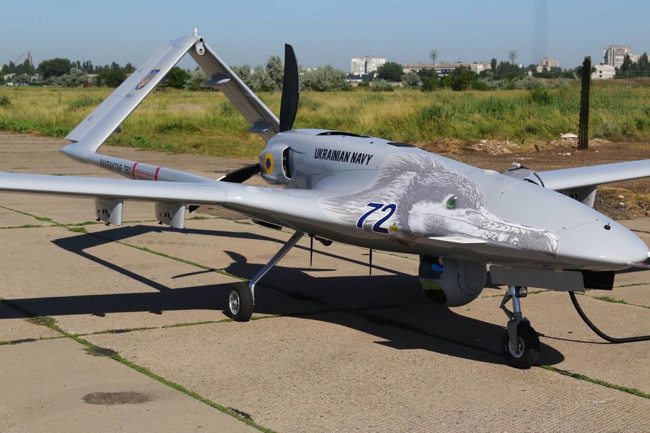 Dron Bayraktar TB2 