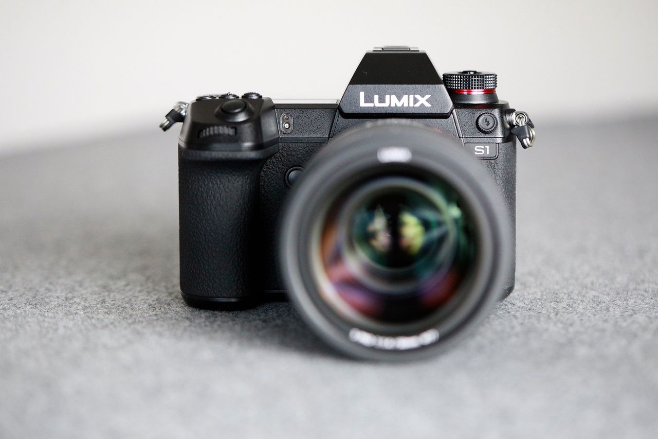 Panasonic Lumix S1 z obiektywem Panasonic S 50 mm f/1.4 PRO