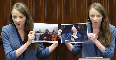 "Twarz nienawiści i twarz patriotyzmu". Posłanka pokazała w Sejmie dwa zdjęcia