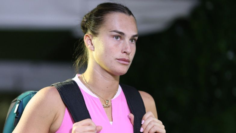 Aryna Sabalenka w eleganckiej, obcisłej sukience. Taki zdjęć do tej pory nie wstawiała