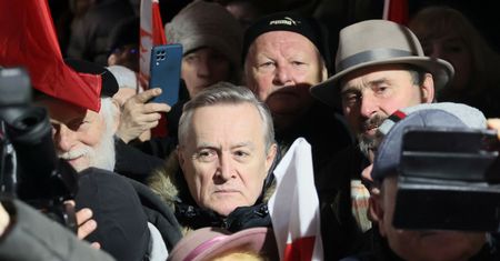 Gliński w siedzibie PAP. "Sytuacja jest bardzo poważna"