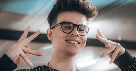 Konopskyy ma jeszcze bardziej pogrążyć youtuberów, którym zarzuca się pedofilię. Kim jest 21-latek?