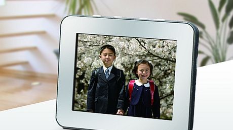 Najmniejsza i najtańsza cyfrowa ramka fotograficzna 1