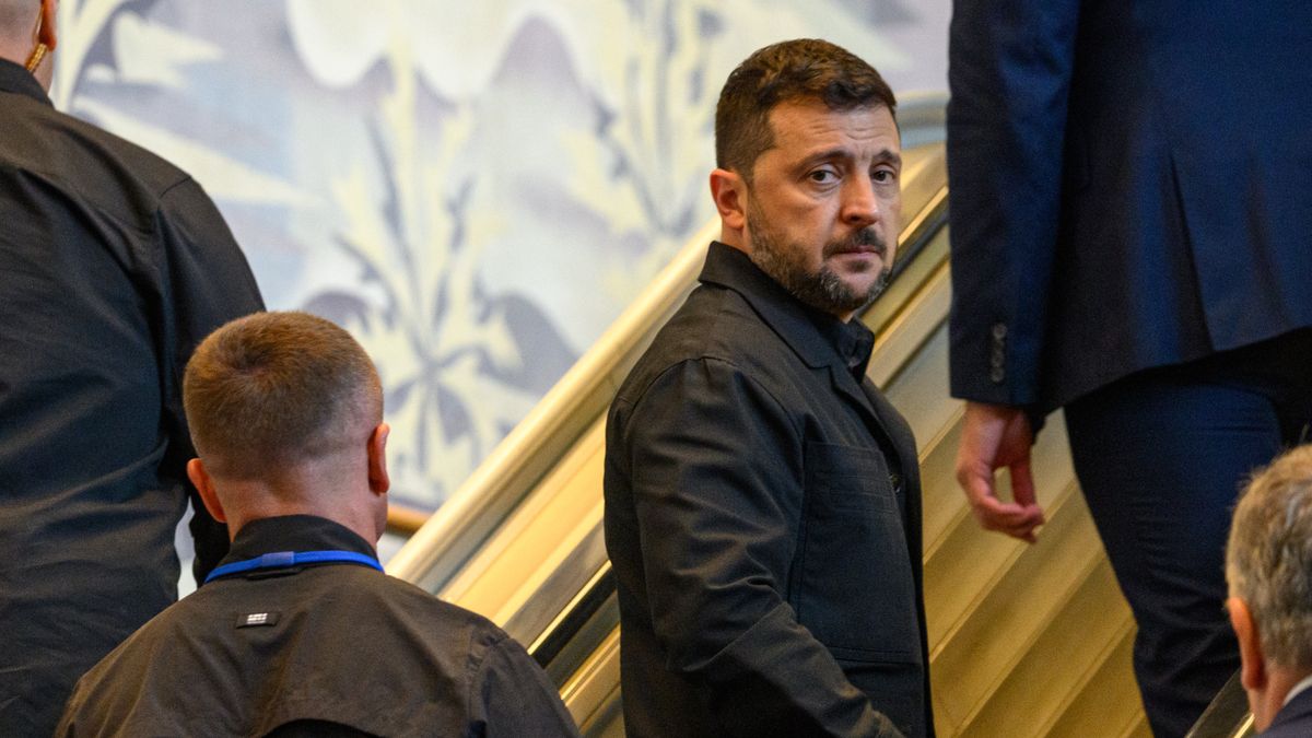 NEW YORK, NEW YORK - SEPTEMBER 23: President of Ukraine Volodymyr Zelensky arrives for the 80th session of the UN’s General Assembly (UNGA) on September 23, 2025 in New York City. World leaders convened for the 80th Session of UNGA, with this year’s theme for the annual global meeting being “Better together: 80 years and more for peace, development and human rights.” (Photo by Alexi J. Rosenfeld/Getty Images)