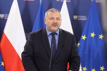 Tragedia w szkole w Ostrołęce. Szef MS zabrał głos