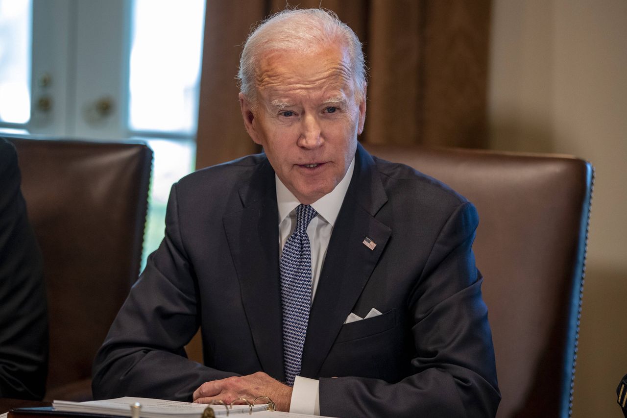 "Broń dla Ukrainy napływa każdego dnia". Joe Biden zapowiada dalszą pomoc