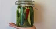 Szybkie ogórki "krokodylki". Można zajadać już po godzinie