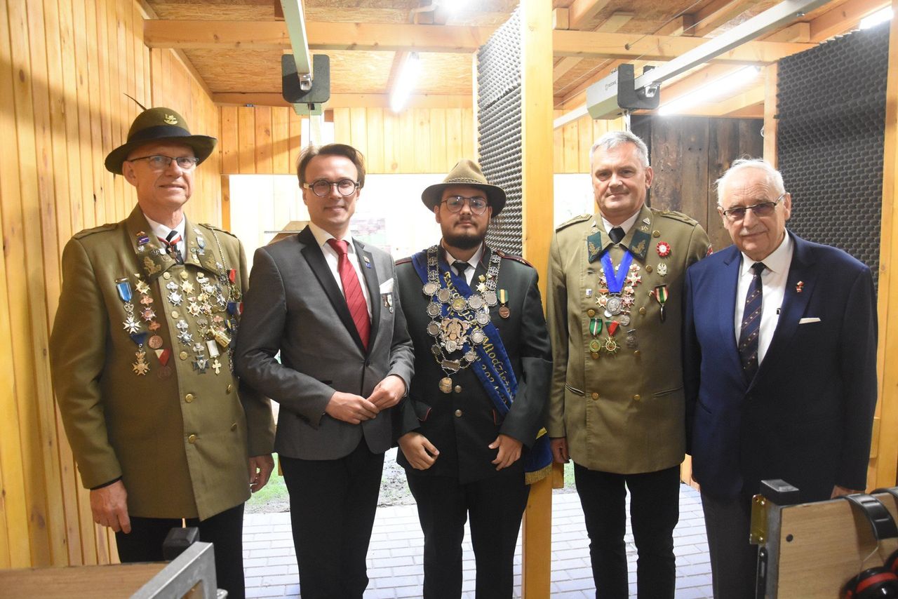 Skrzynki: Kadeci ze śremskiego Hipolita rywalizowali na strzelnicy