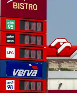 Ceny niższe niż na pylonach. Eksperci: rządzą wakacyjne promocje