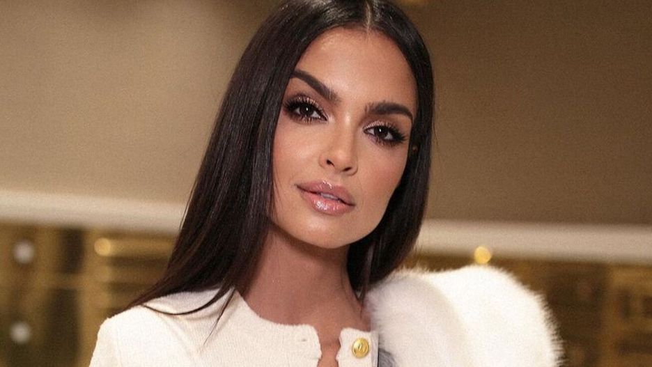 Klaudia El Dursi w eleganckiej stylizacjiInstagram/klaudia_el_dursi