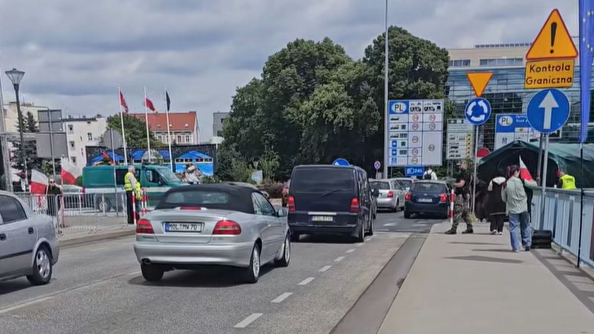 Nagranie z mostu granicznego w Słubicach.