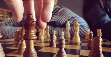 Jesteś fanem gier planszowych? Sprawdź swoją wiedzę o grach w tej krzyżówce