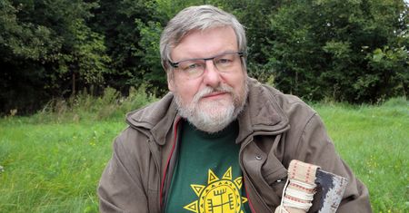 "Jestem żołnierzem wolności". Konrad T. Lewandowski woli umrzeć, niż się zaszczepić
