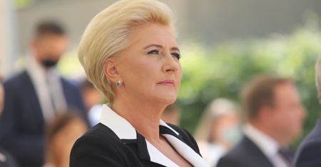 Projektuje dla Agaty Dudy. Ela Piorun dobrze poznała pierwszą damę