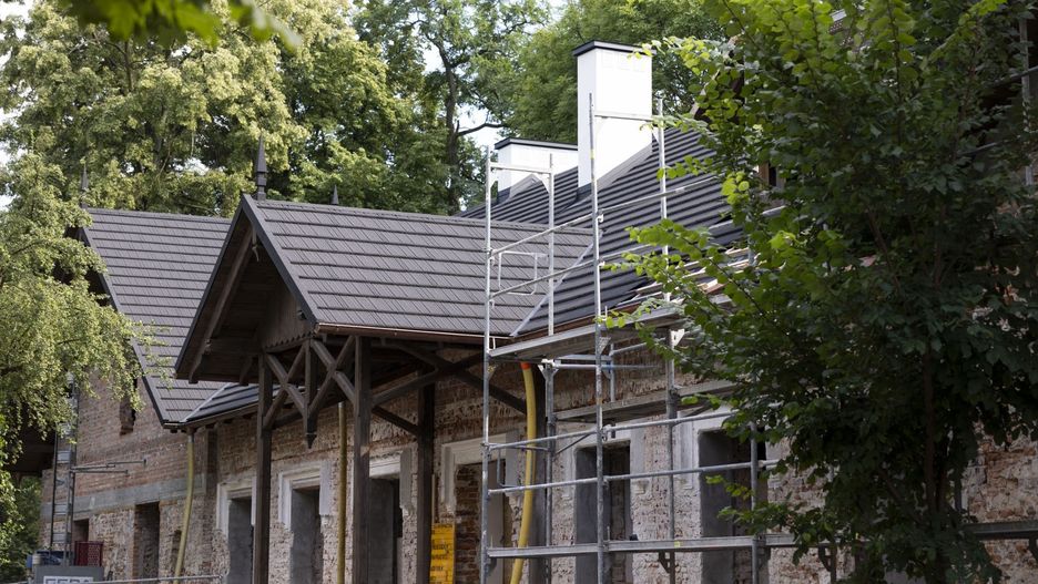 Jesienią ma się zakończyć remont Modrzejówki