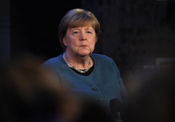 Merkel krytykuje Europę ws. Ukrainy. "Żałuję"