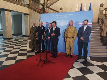 Śląskie w centrum nawałnicy – alerty 3. stopnia, możliwe podtopienia i burze. - Jesteśmy przygotowani - zapewniają władze województwa