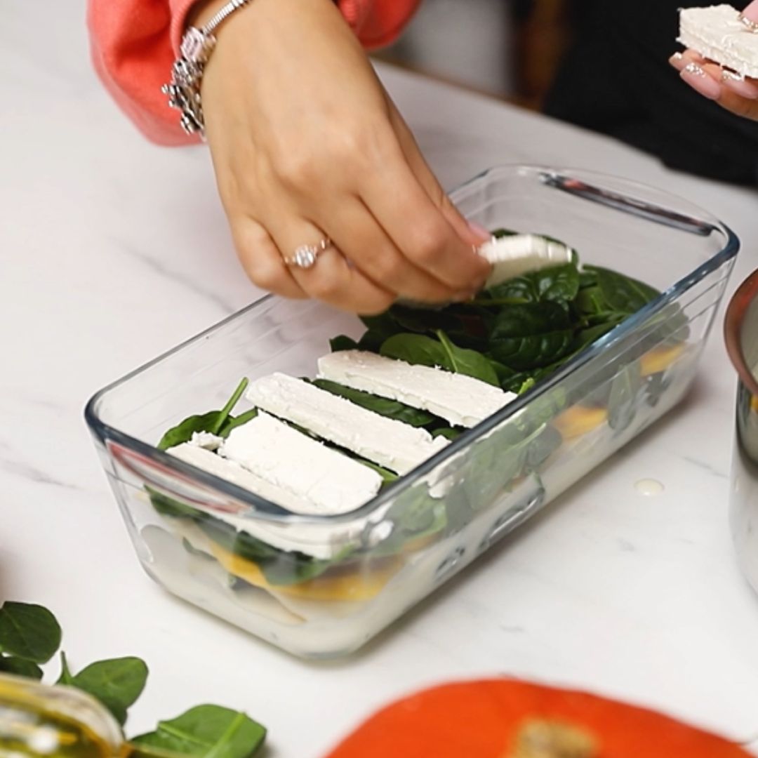 I also put slices of feta into the mold.