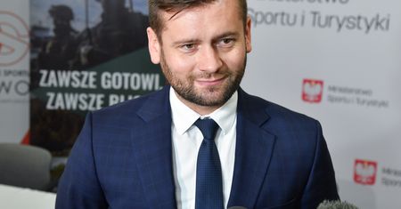 Sportowe Wakacje za dotacje. Jak PiS dał 50 milionów na sport i kto na tym skorzystał