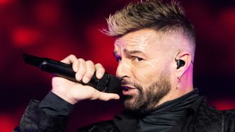 Ricky Martin oskarżony o PRZEMOC DOMOWĄ! Dostał zakaz zbliżania się do ofiary, sprawę tłumacząc "FAŁSZYWYMI OSKARŻENIAMI"