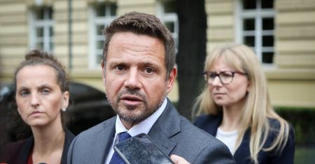"Czajka". Rafał Trzaskowski odpowiada działaczom PiS. "Nie warto kłócić się z głupcem"