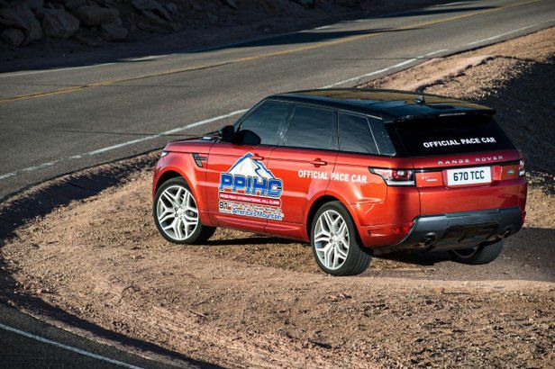 Range Rover Sport oraz Mitsubishi Lancer Evo X i Outlander - auta bezpieczeństwa na Pikes Peak