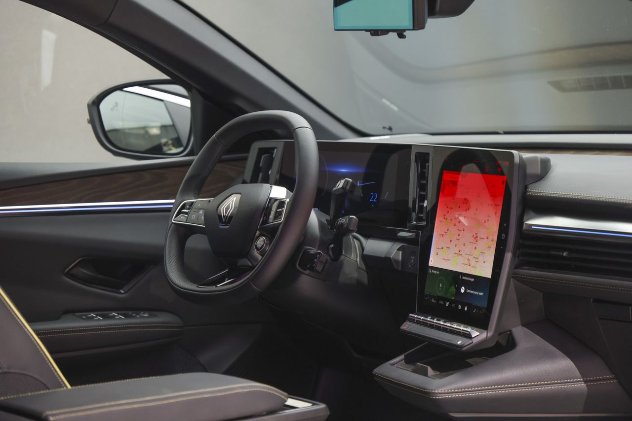 Android Automotive OS trafi do Renault. System przygotowuje firma LG - Renault Megane E-Tech