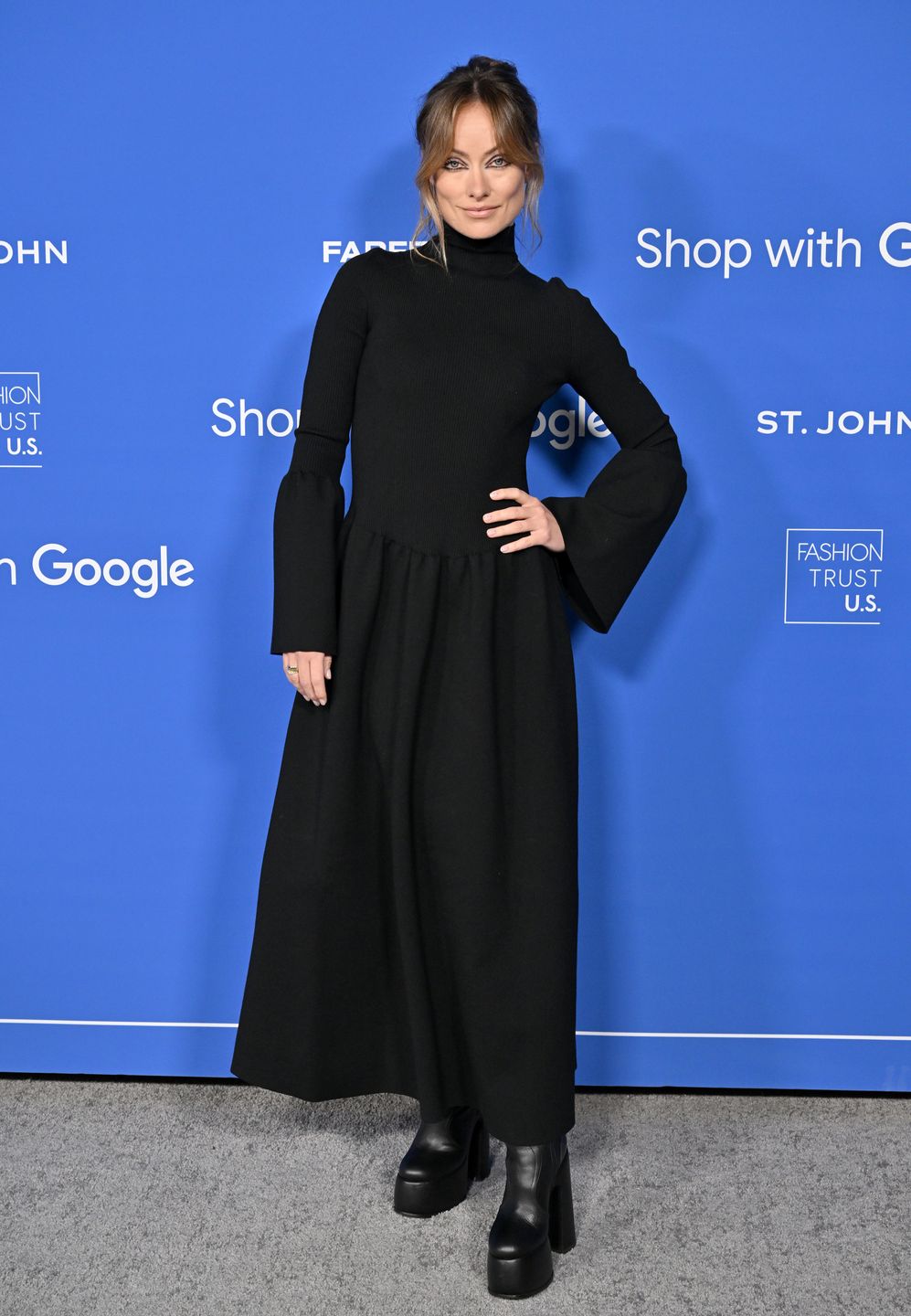 Fashion Trust US Awards – Olivia w czerni