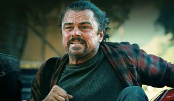 Przebój w polskich kinach. Takiego DiCaprio jeszcze nie widzieliśmy