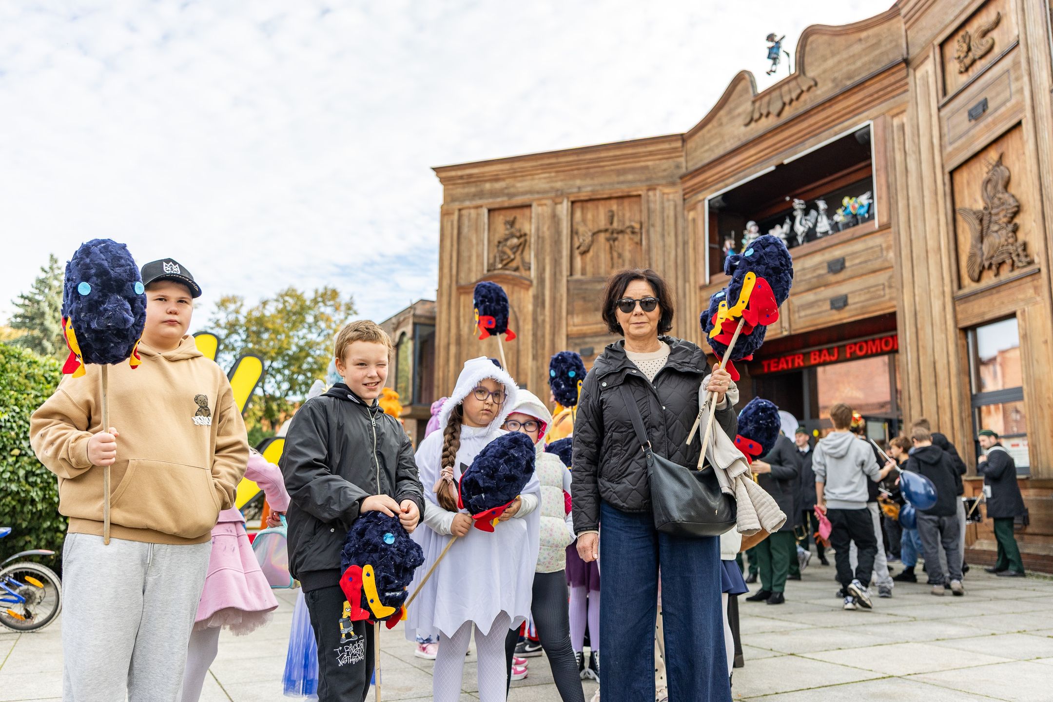 Parada przed festiwalem Spotkania 