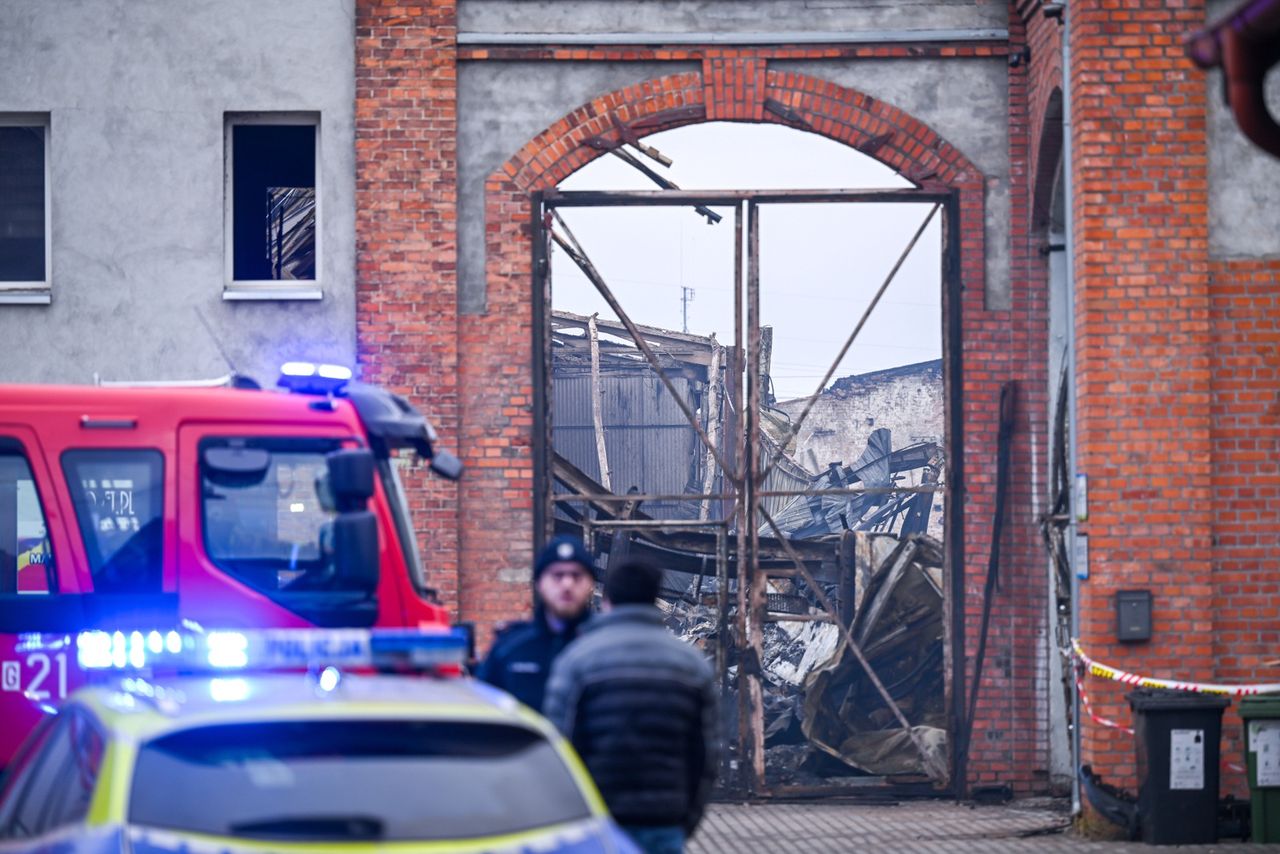 Trwa dogaszanie hali w Gdańsku. To był unikatowy zabytek