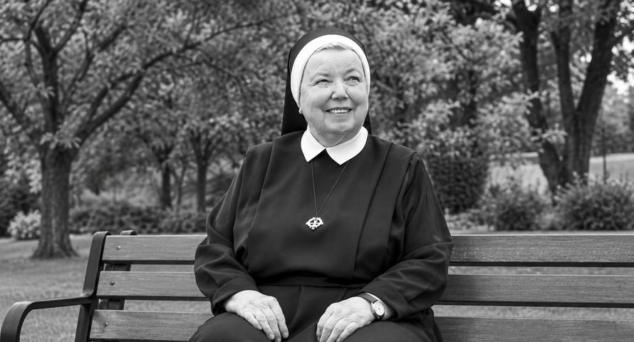 Nie żyje siostra Anastazja, autorka popularnych książek kucharskich
