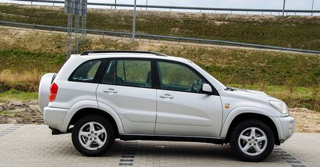 Klub Rekordowych Przebiegów Toyoty ma już 2521 członków. Niestety tu nie chodzi o przebieg