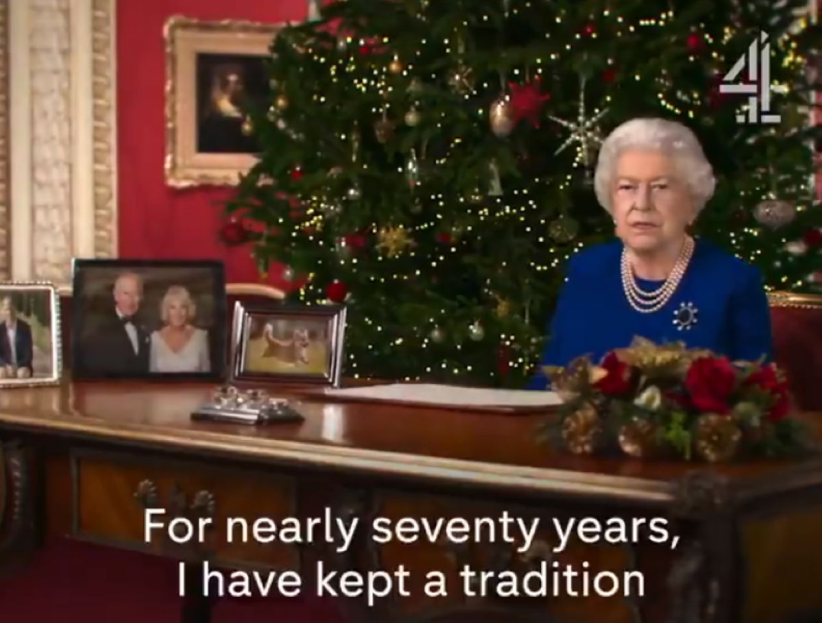 Deepfake w telewizji Channel 4. Królowa Elżbieta II i "alternatywne życzenia"