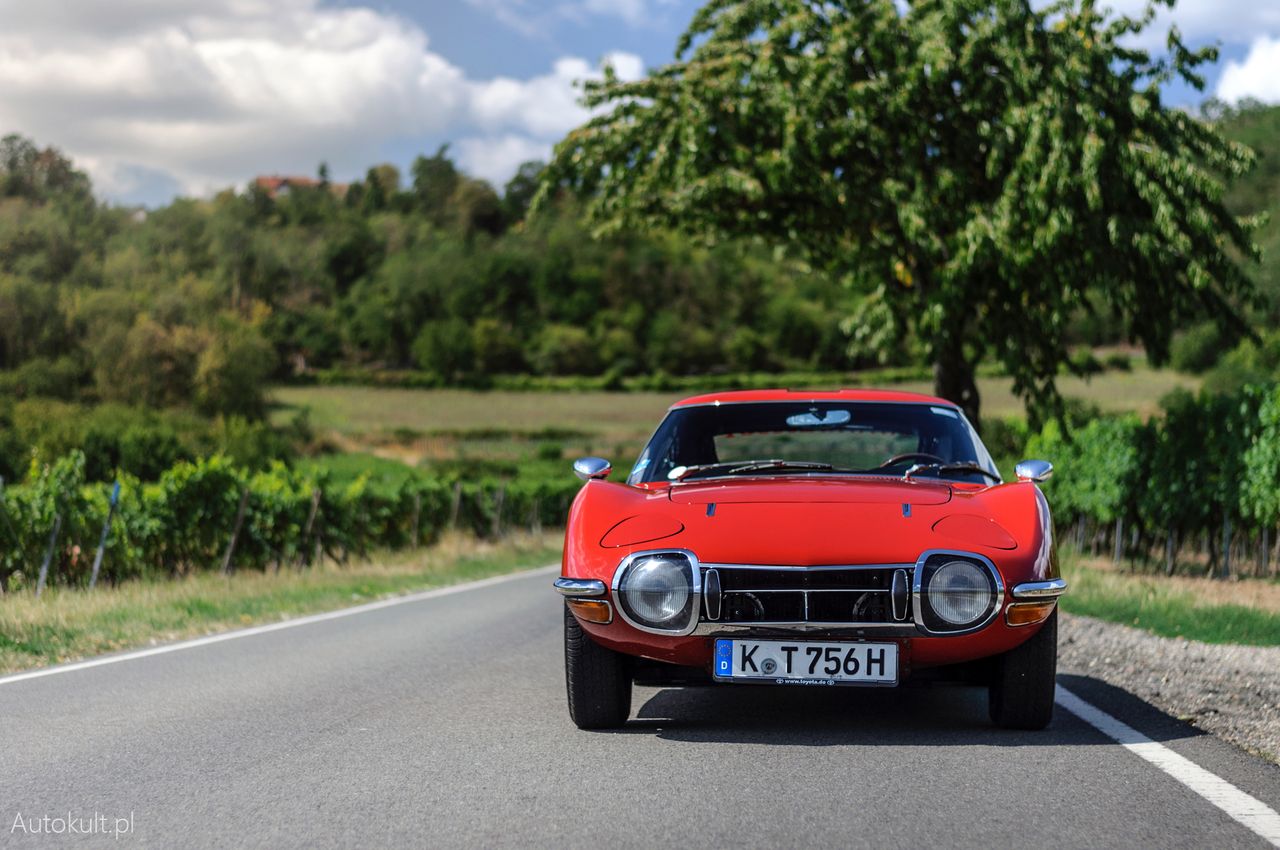 Toyota 2000GT