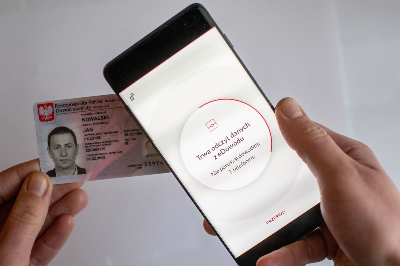 Pekao wprowadza innowację w mobilnej bankowości, fot. materiały prasowe