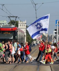 Ulicami Warszawy przeszedł "Marsz dla Jezusa" [ZDJĘCIA]