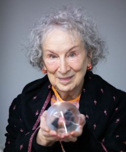 Do kogo trafi literacki Nobel 2021? Tak obstawiają bukmacherzy