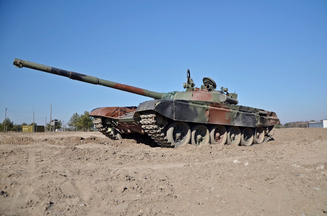 Jak uruchomić i pojechać rosyjskim czołgiem T-72?