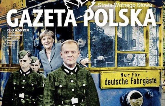 Dziennikarze krytykują okładkę „Gazety Polskiej” z Tuskiem i Merkel w tramwaju „nur für Deutsche”