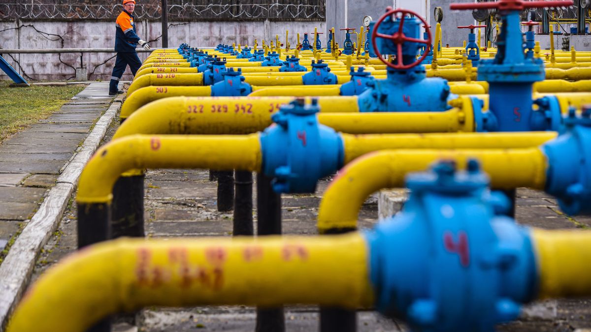 Rosjanie atakują ukraińską infrastrukturę gazową. Zdjęcie ilustr