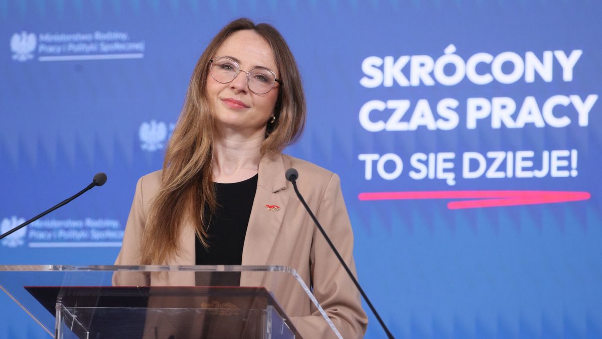 Ministra pracy nt. liczby wniosk�w z?o?onych do pilota?u skr�conego czasu pracy
Fot. Pawel Wodzynski/East News, 16.09.2025. MRPiPS. Briefing prasowy z udzialem ministry rodziny, pracy i polityki spolecznej Agnieszki Dziemianowicz-Bak (n/z) nt. liczby wnioskow zlozonych w pilotazu skroconego czasu pracy z zachowaniem wynagrodzenia.
Pawel Wodzynski