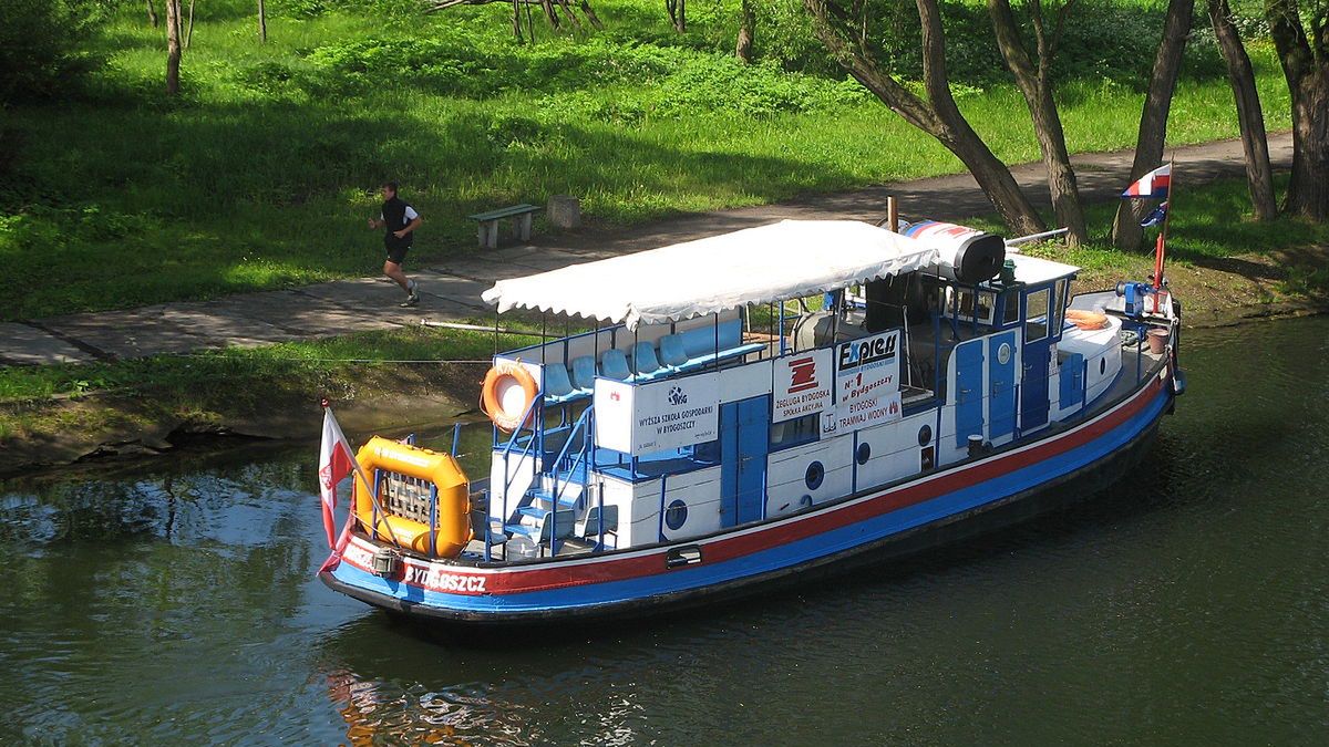 Wycieczkowiec na sprzedaż. Wszystko z powodu wysychającej Odry
